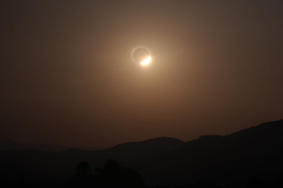 File:Total Solar Eclipse, Almenara, Spain.jpg