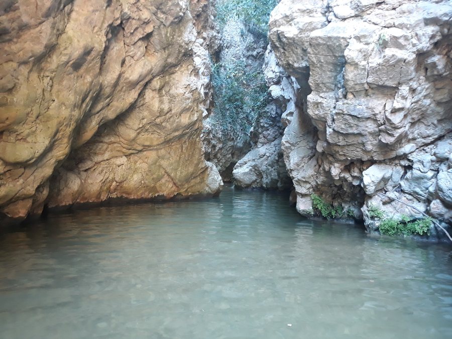 File:2020-08-15 Barranc de las Palomarejas, Sinarcas 01.jpg