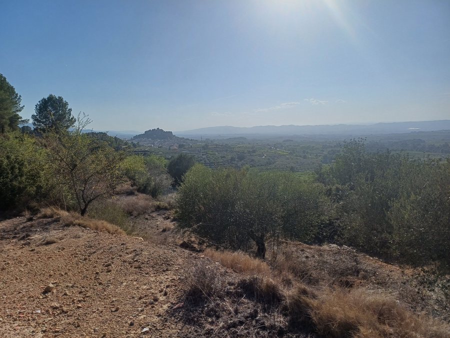 File:Vista panoramica de Castelló de Rugat.jpg