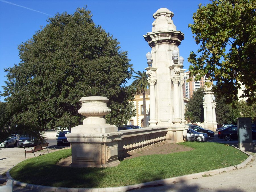 Valencia: Park und Monument